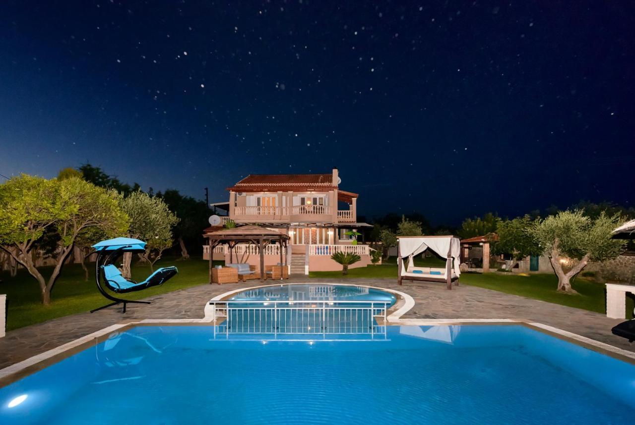 Villa Maxim With Private Pool & Tennis Court Halikounas Eksteriør billede
